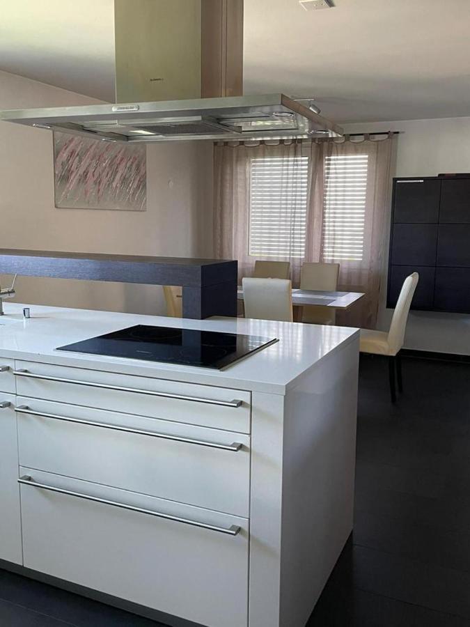 Luxury House With Big Garden And Mountain View Βίλα Haag Εξωτερικό φωτογραφία