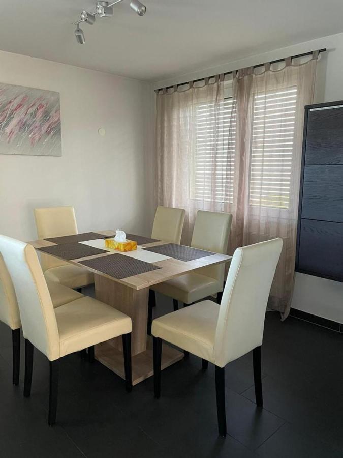 Luxury House With Big Garden And Mountain View Βίλα Haag Εξωτερικό φωτογραφία